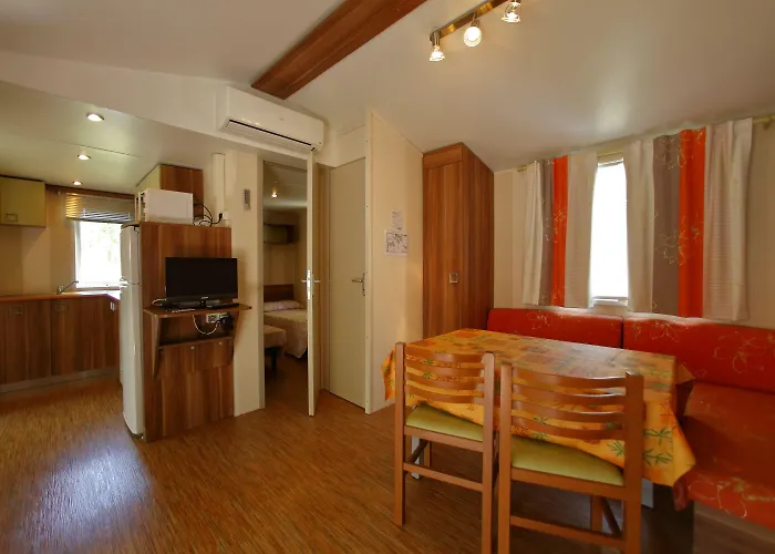 Prázdninový areál Camping Da Giovanni 4*