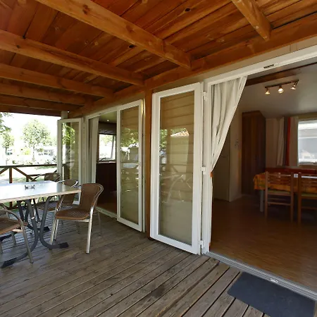 ホリデーパーク Da Giovanni ペスキエーラ・デル・ガルダ