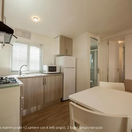 ホリデーパーク Da Giovanni ペスキエーラ・デル・ガルダ